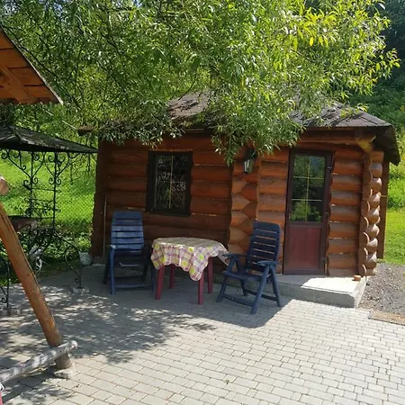 Hit House * Slavske