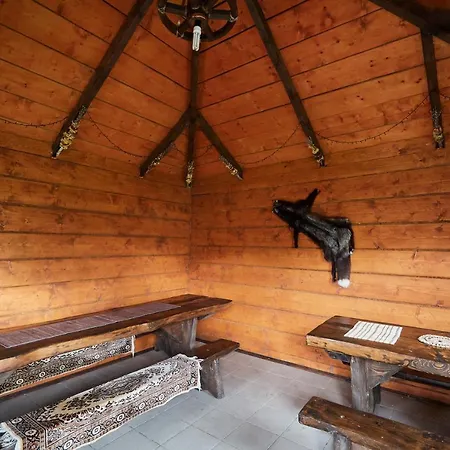 U Tetyany 게스트하우스 *