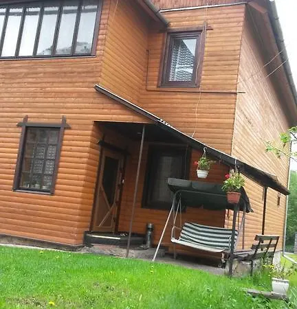 Hit House * Slavske