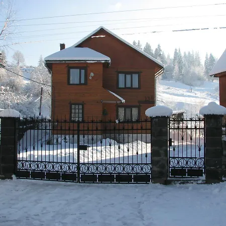 Hit House * Slavske