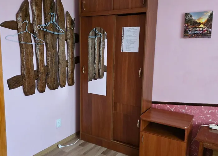 Konukevi Hit House