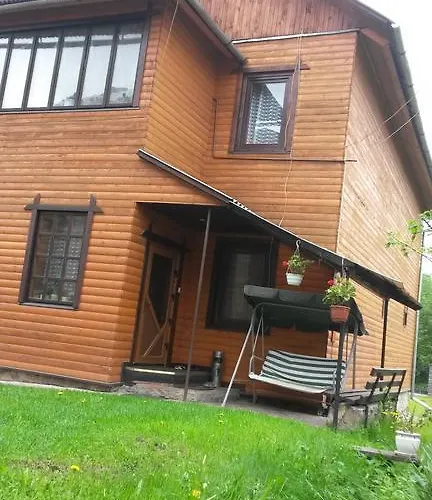 Hit House * Slavske