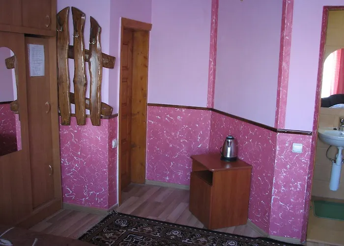 Hit House Konukevi Slavske